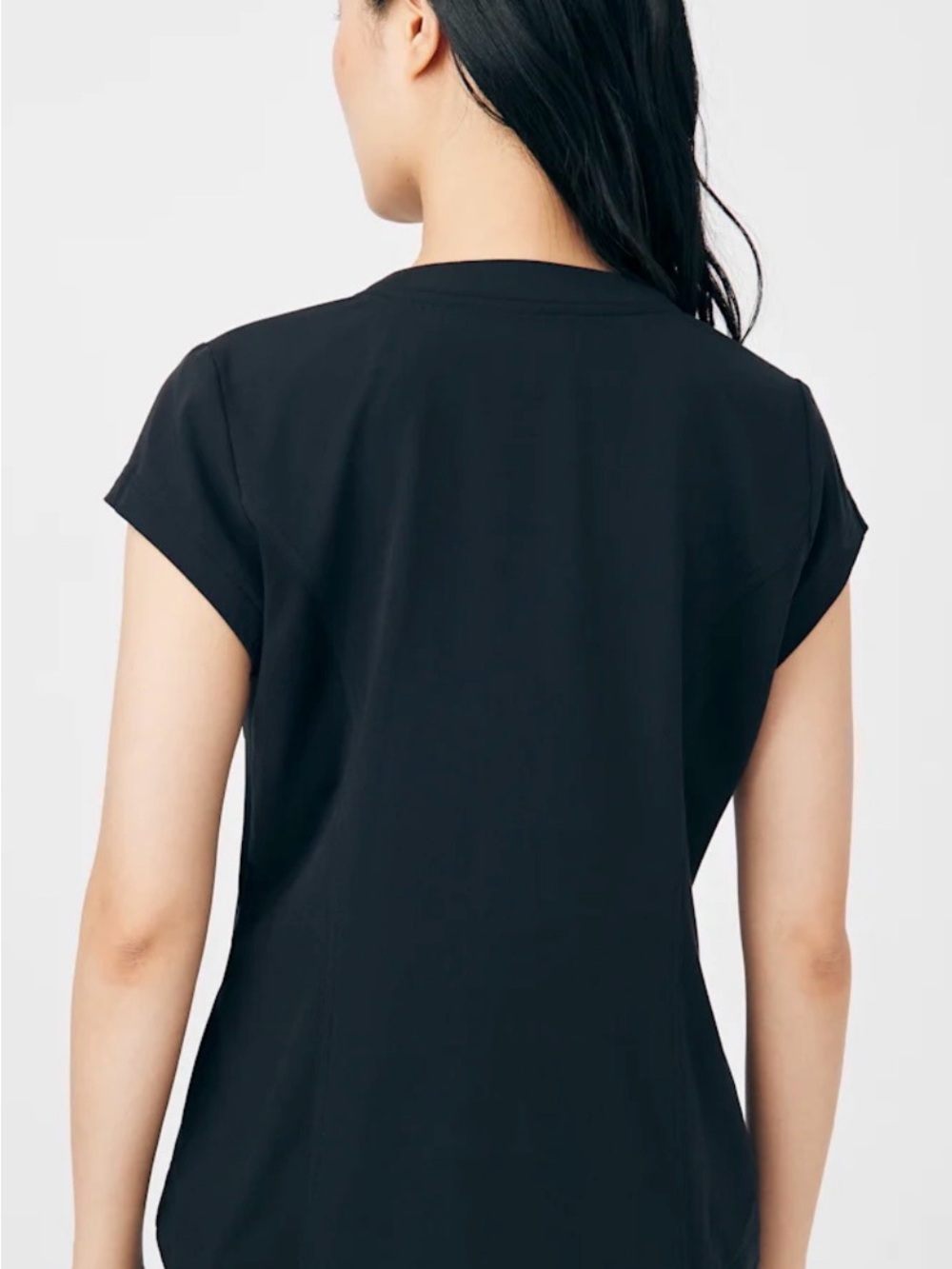 NWT CRFT by White Cross 1-Pocket V-Neck Scrub Top Women M Black - Picture 2 of 4